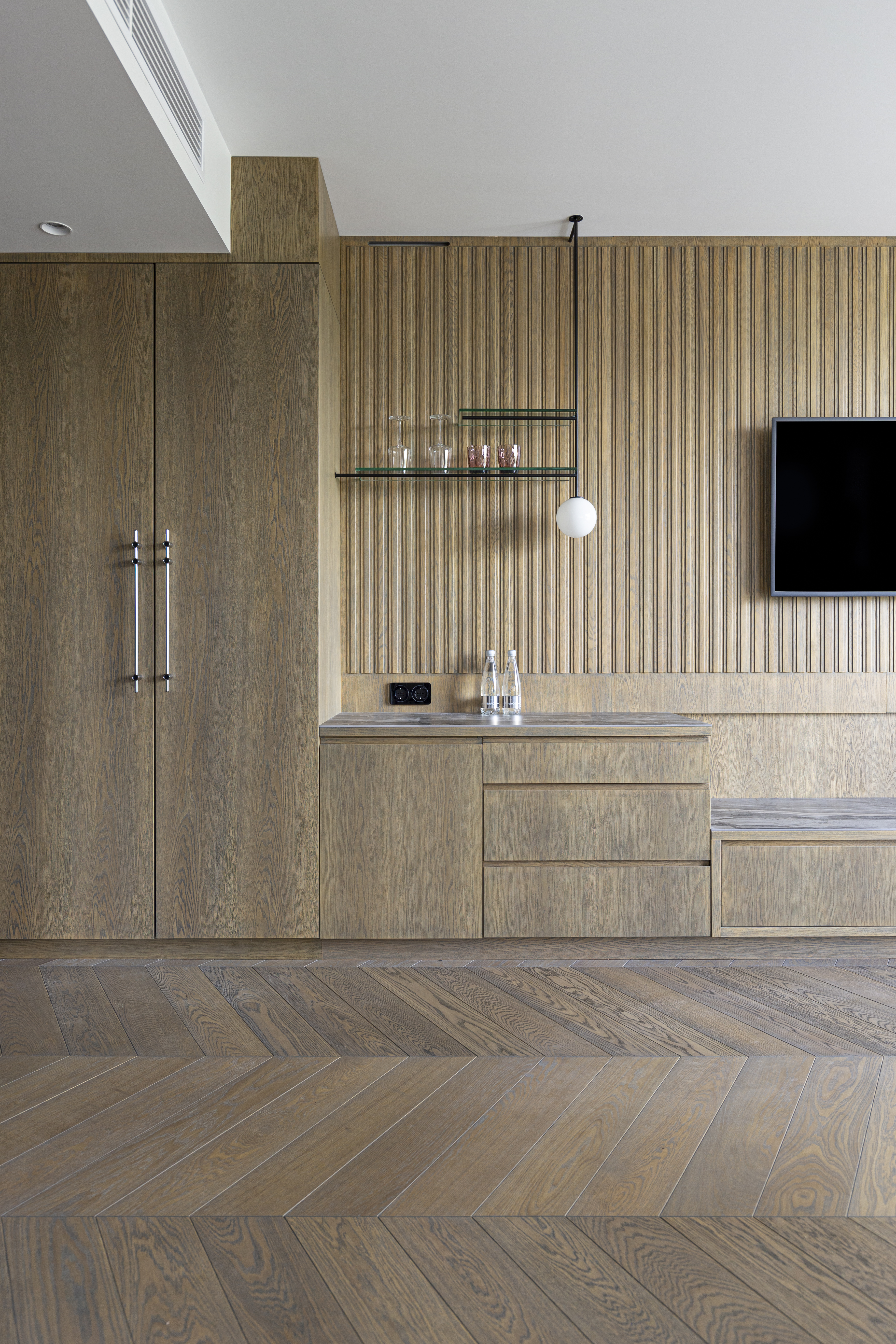 chevron flooring
