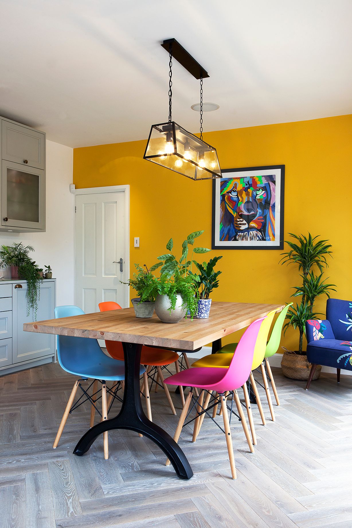 herringbone flooring