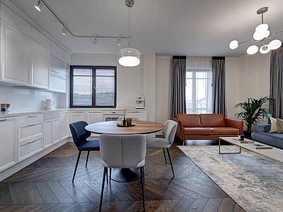 Black wood flooring: Chevron parquet in Ebony colour