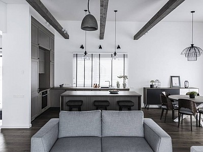 Graphite oak wood flooring - functional and beautiful