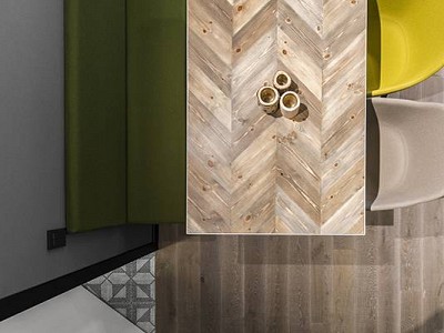 Waterfall oak floors