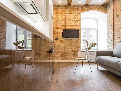 Rustic beauty: Walnut colour oak floors