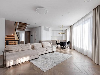 Waterfall colour oak floors, Chevron parquet