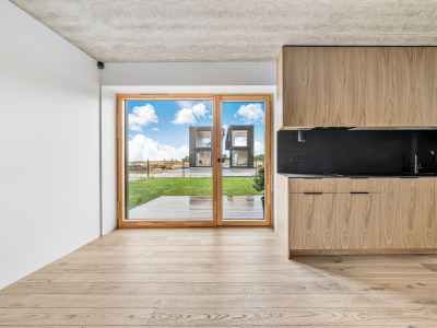 Timeless beauty of nature – rustic oak floors in Naturale colour
