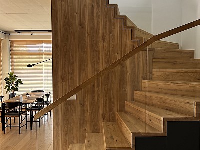 Oak doors, engineered oak floors and oak stairs in Naturale colour