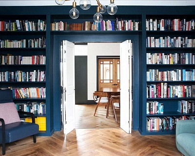 Natural Oak colour Herringbone parquet, interior by Moxy & Co Studio, London