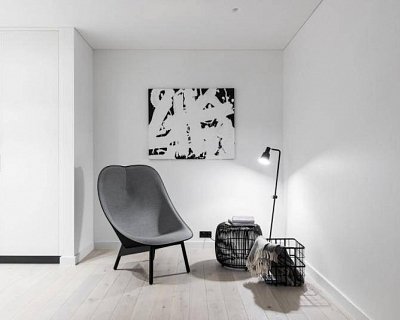 Nordic White engineered oak floors and oak stairs