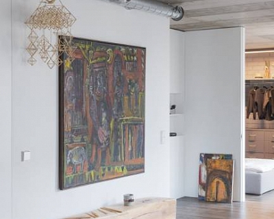 The art of contrast: oak floors in Antique colour in a modern industrial setting