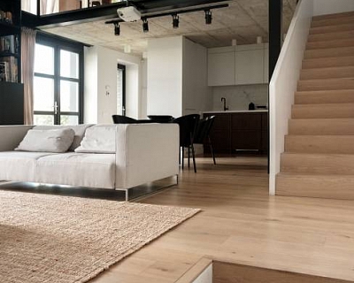 Engineered oak floors in Pear colour