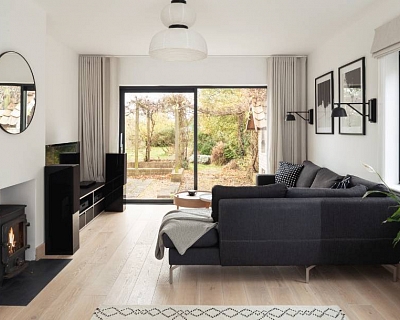 Ivory colour oak wood floors, project in Cambridge by Katie Malik Studio
