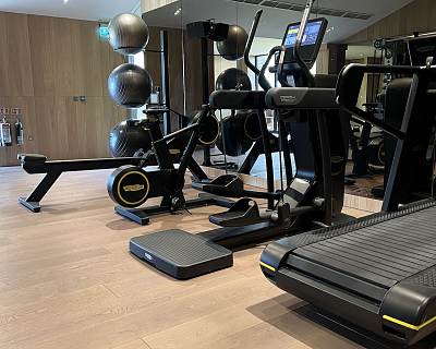 Wall cladding and door cladding in Naturale colour for gym and welness centre at Lakes by YOO, Cotswolds