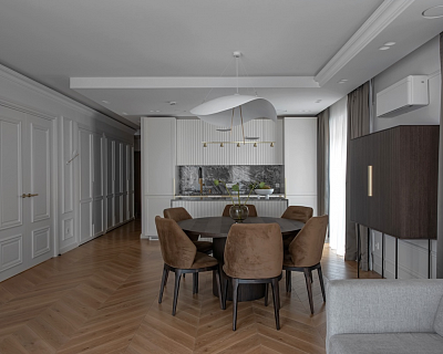 French-inspired design featuring Chevron wood floors in White Transparent colour