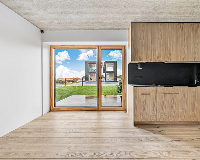 Timeless beauty of nature – rustic oak floors in Naturale colour