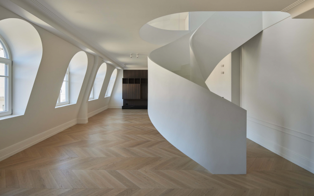 Oak Parquet vs Plank Flooring