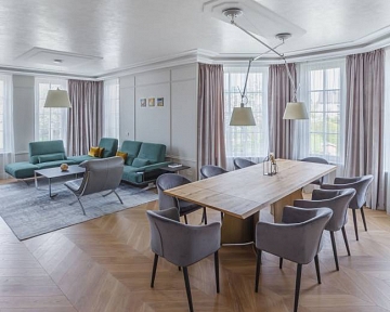 White Transparent Chevron oak parquet in Select grade
