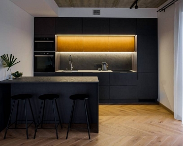 Chevron 45: engineered wood floors in Pear colour
