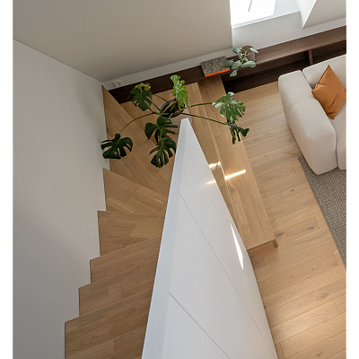 L-shaped stairs